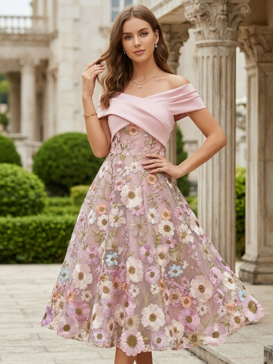 Robe Cocktail, Ligne A/Princesse, Hors de l'épaule, Sans Manches, Longueur du Thé, Dentelle, Satin, Florale