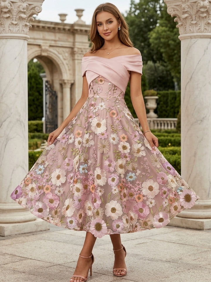 Robe Cocktail, Ligne A/Princesse, Hors de l'épaule, Sans Manches, Longueur du Thé, Dentelle, Satin, Florale