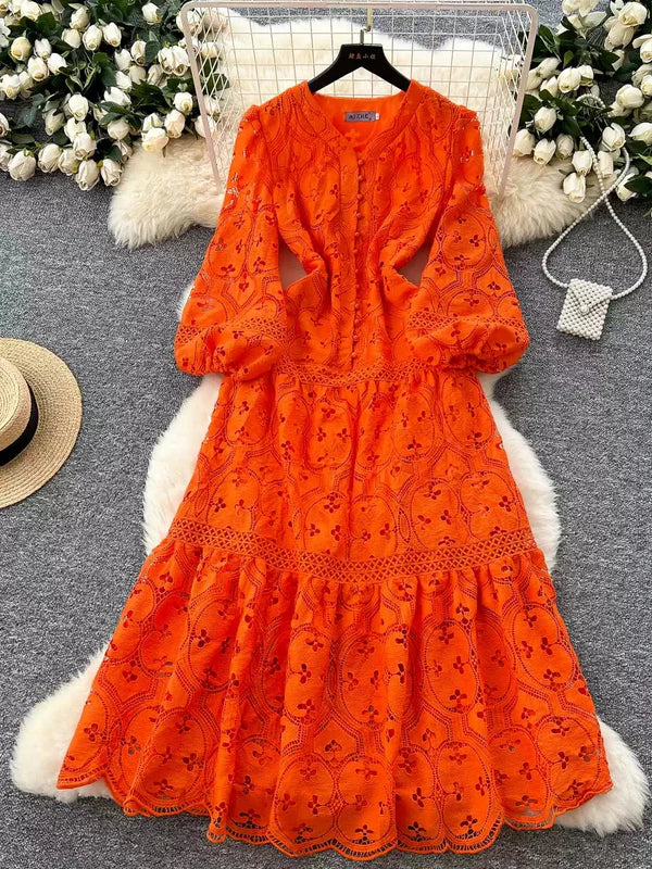 Robe Florale d'Invitée de Mariage Ligne A/Princesse Col V en Dentelle Longueur Midi avec Manches 3/4