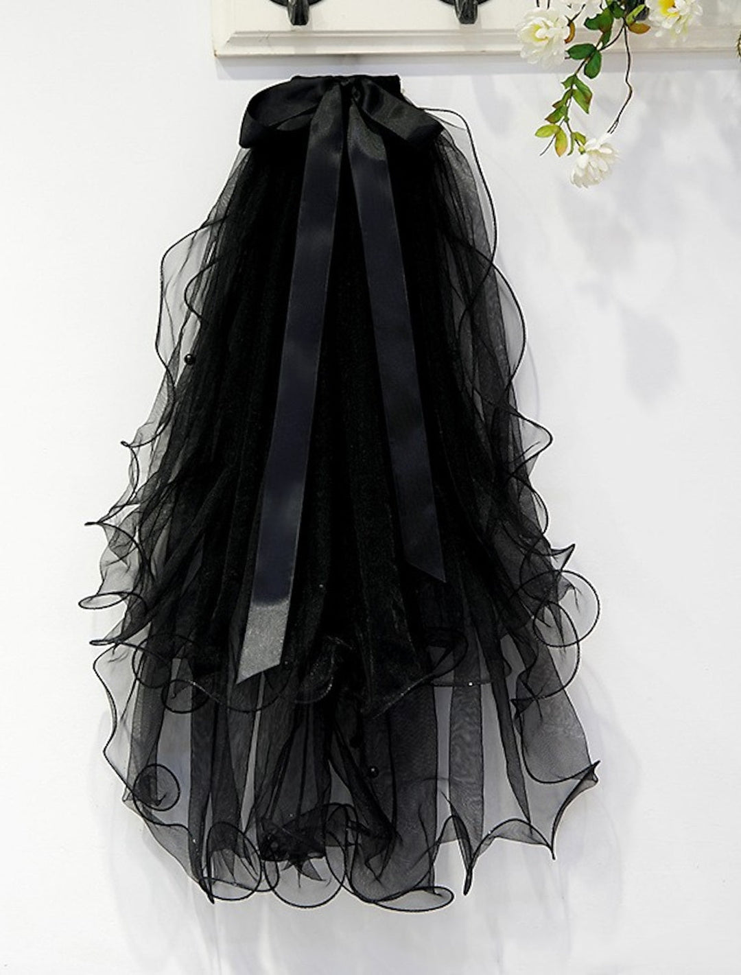 Voile de Mariage à Deux Niveaux avec Perles / Voiles Du Bout Des Doigts