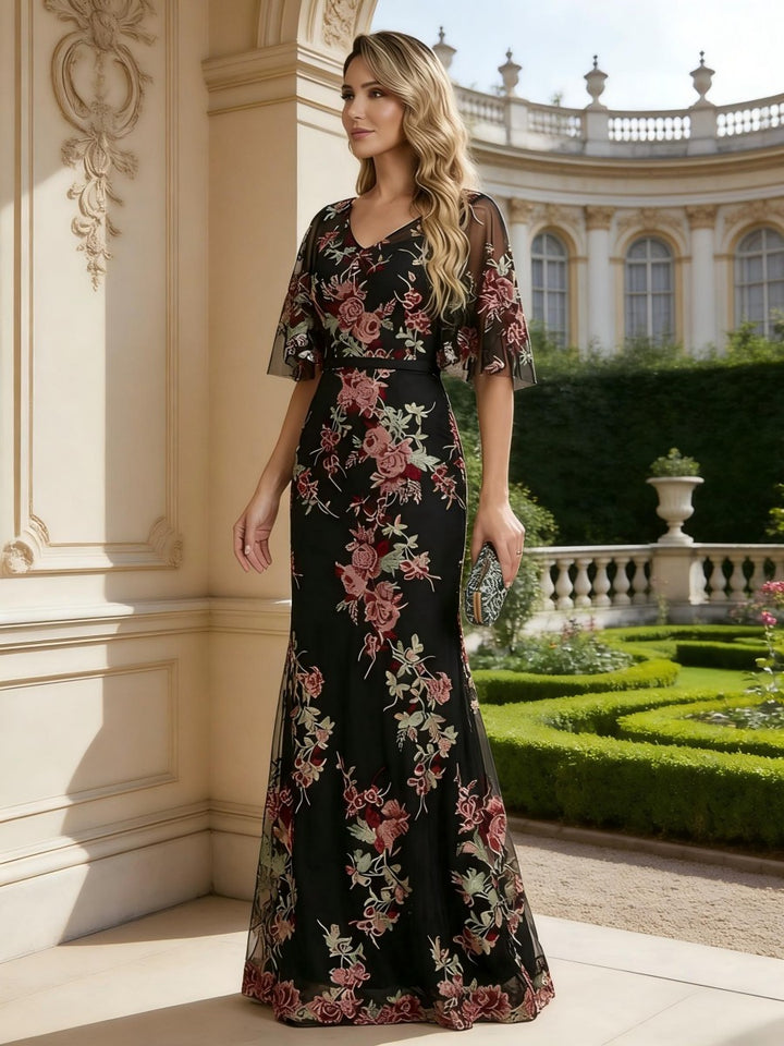 Robe mère de la mariée ligne A, col V, manches mi-longues, longueur sol, dentelle florale, broderie, plissé et zip dos