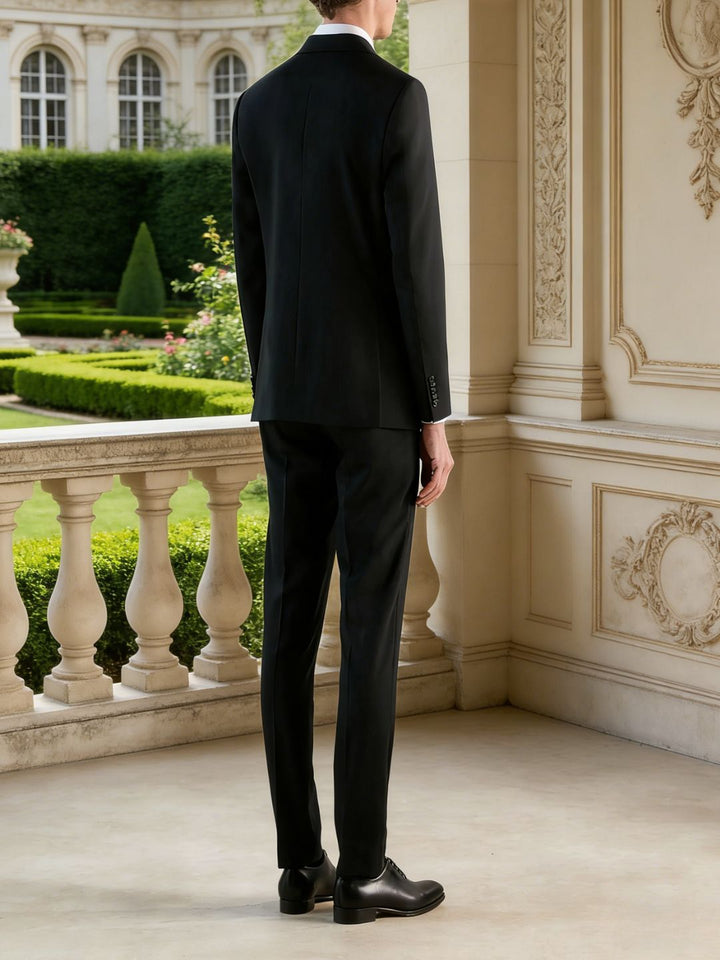 Costume noir croisé