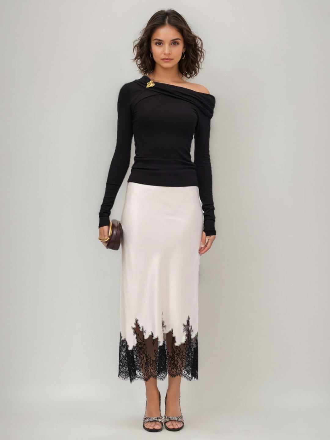 Gaine/Colonne Robe de Soirée Asymétrique orné de dentelle plissé à épaules dénudées