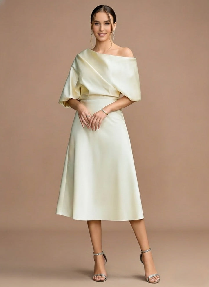 Robe mère de la mariée ligne A, une épaule, manches courtes, longueur midi, volants