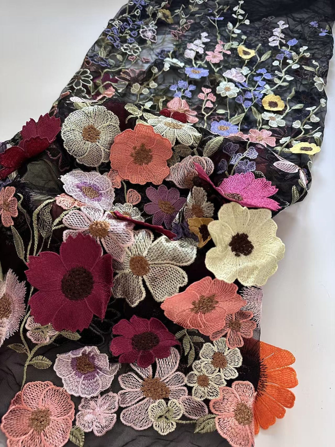 Robe mère de la mariée ligne A, col rond, manches longues, longueur midi, appliques