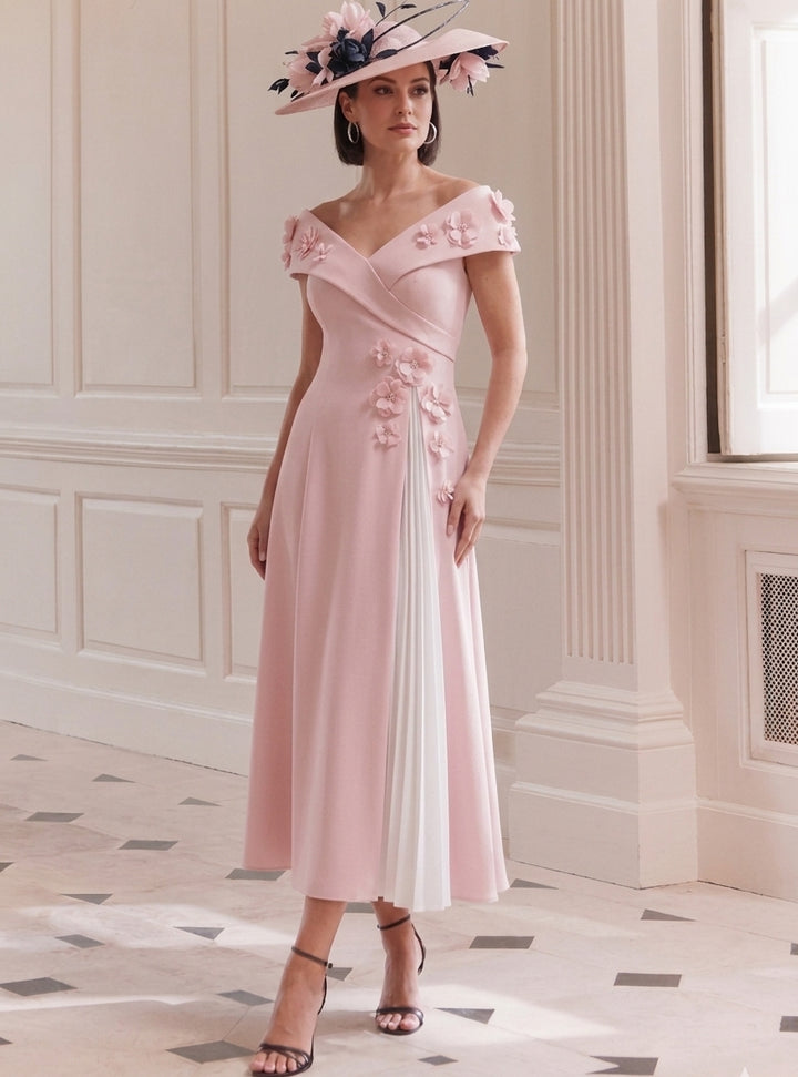 Robe Ligne A/Princesse, Hors de l'Épaule, pour mère de la mariée, longueur du Thé, Sans Manches