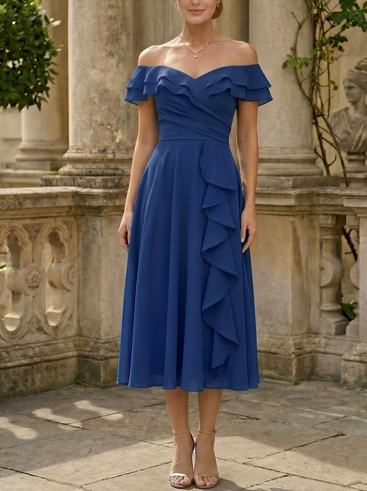 Robe Mère de la Mariée, Ligne A/Princesse, Hors de l'Épaules, Mousseline, Sans Manches, Longueur du Thé, à Volants