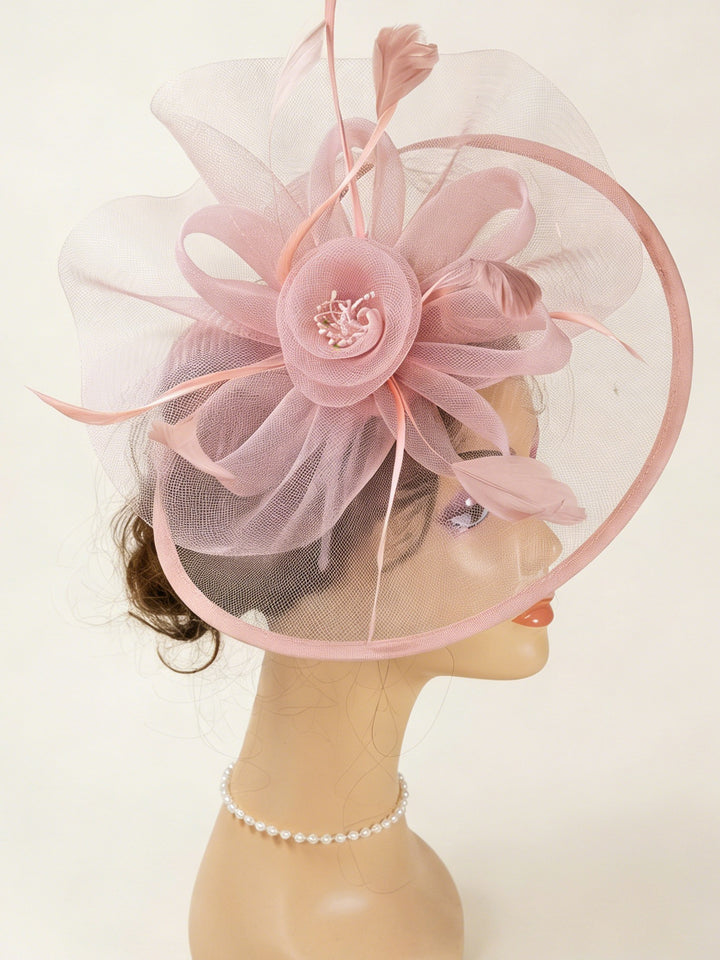 Élégant fascinateur – Chapeau Royal Ascot