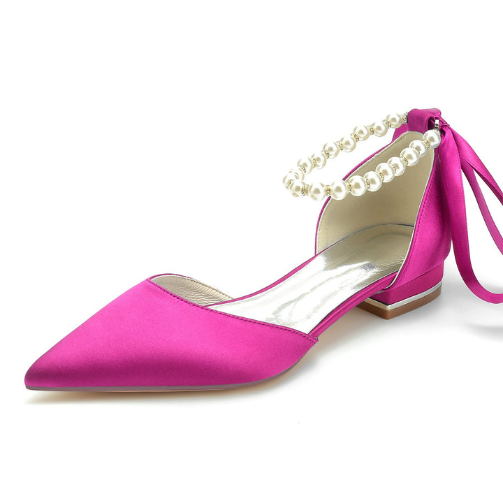 Chaussures de Mariage pour Femmes à Bout Fermé avec Perles et Talons Bas en Satin de Soie et Nœud
