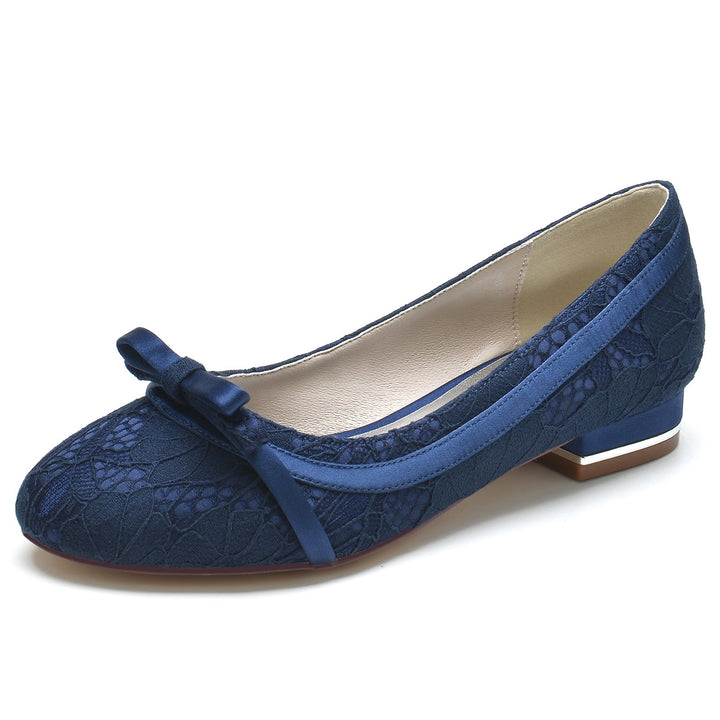 Chaussures de Mariage pour Femmes en Satin de Soie avec Nœud en Dentelle et Talon Bas et Bout Fermé