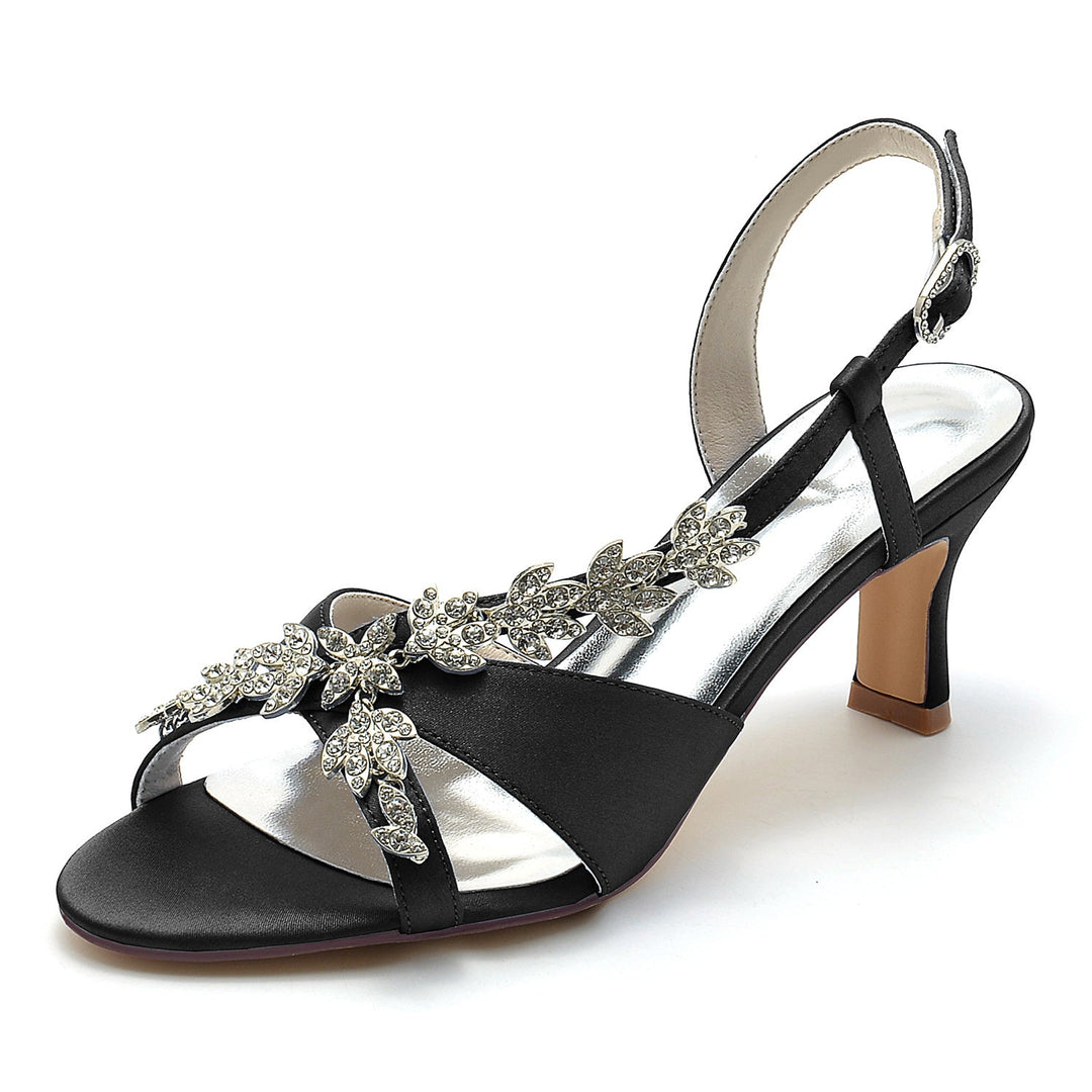 Chaussures de Mariage pour Femmes avec Strass Délicats et Talon Moyen et Boucle à Bout Ouvert