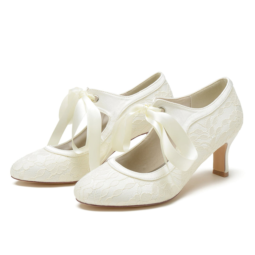Chaussures de Mariage pour Femmes en Dentelle à Talon Moyen et Bout Rond Fermé avec Nœud