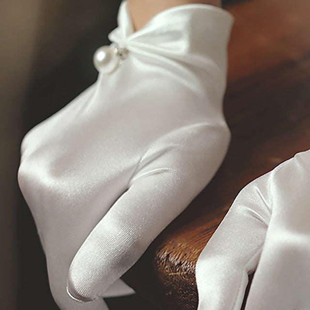 Gant en Satin Longueur Poignet Classique / Élégant / Formel avec Fausse Poire