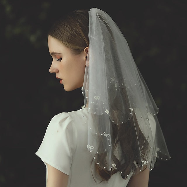 Voile de Mariage à Deux Niveaux Mignon / Élégant / Anniversaire avec Tulle en Fausses Perles