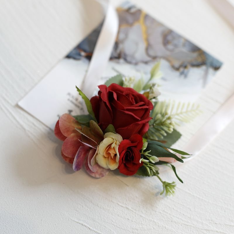 Corsages de poignet de fleurs de mariage