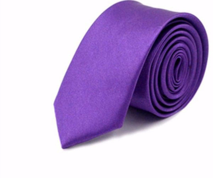 Cravate de couleur unie en polyester pour hommes d'affaires